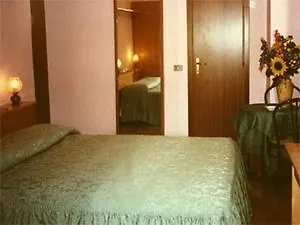 Edolo 2* Milano